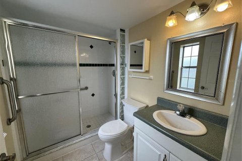 Condo in Winter Park, Florida, 2 bedrooms  № 1770215 - photo 15