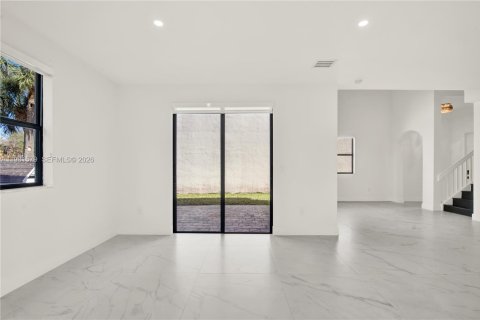 Casa en alquiler en Cutler Bay, Florida, 3 dormitorios, 182.83 m2 № 2043581 - foto 23