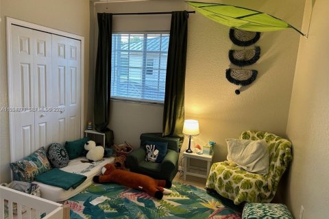 Casa en alquiler en Doral, Florida, 4 dormitorios, 217.48 m2 № 2009299 - foto 12