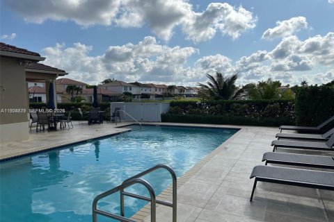 Casa en alquiler en Doral, Florida, 4 dormitorios, 217.48 m2 № 2009299 - foto 14