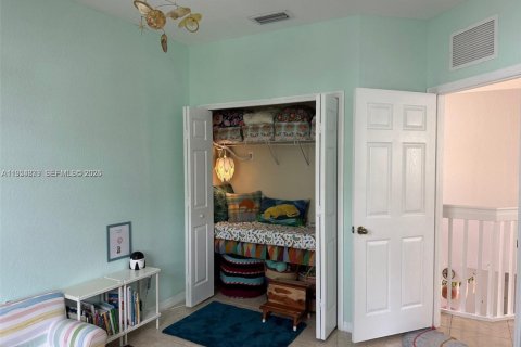 Casa en alquiler en Doral, Florida, 4 dormitorios, 217.48 m2 № 2009299 - foto 13