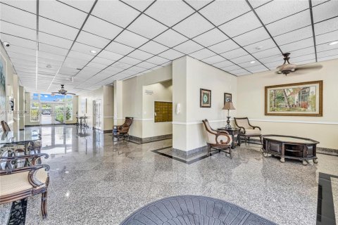 Купить кондоминиум в Форт-Лодердейл, Флорида 2 спальни, 70.23м2, № 1848777 - фото 23