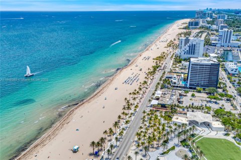 Купить кондоминиум в Форт-Лодердейл, Флорида 2 спальни, 70.23м2, № 1848777 - фото 22