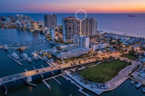 Купить кондоминиум в Форт-Лодердейл, Флорида 2 спальни, 70.23м2, № 1848777 - фото 28