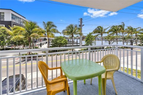 Купить кондоминиум в Форт-Лодердейл, Флорида 2 спальни, 70.23м2, № 1848777 - фото 3