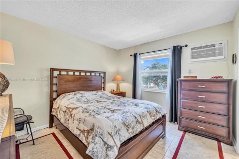 Купить кондоминиум в Форт-Лодердейл, Флорида 2 спальни, 70.23м2, № 1848777 - фото 13