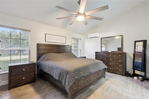 Villa ou maison à vendre à Geneva, Floride: 6 chambres, 292.18 m2 № 2418828 - photo 22