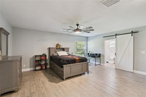 Villa ou maison à vendre à Geneva, Floride: 6 chambres, 292.18 m2 № 2418828 - photo 27