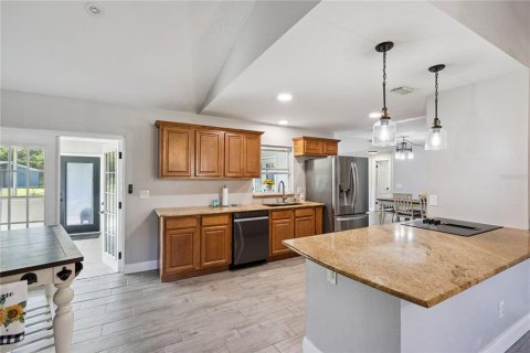 Villa ou maison à vendre à Geneva, Floride: 6 chambres, 292.18 m2 № 2418828 - photo 11
