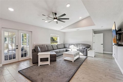 Villa ou maison à vendre à Geneva, Floride: 6 chambres, 292.18 m2 № 2418828 - photo 19