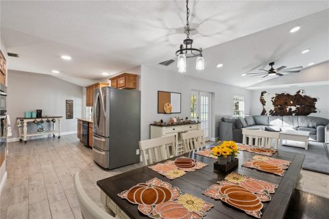 Villa ou maison à vendre à Geneva, Floride: 6 chambres, 292.18 m2 № 2418828 - photo 16