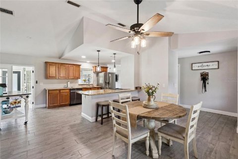Villa ou maison à vendre à Geneva, Floride: 6 chambres, 292.18 m2 № 2418828 - photo 7
