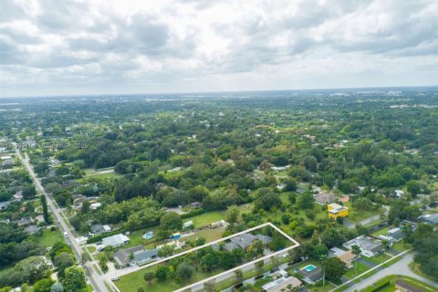 Casa en venta en Plantation, Florida, 5 dormitorios, 458.47 m2 № 2081641 - foto 6