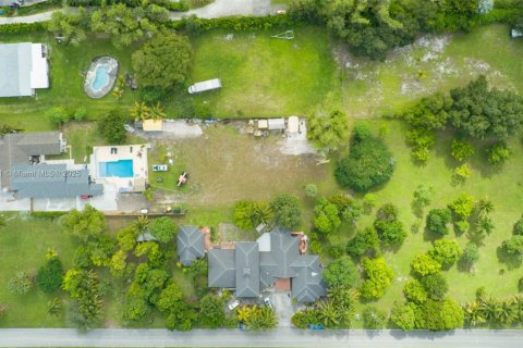 Casa en venta en Plantation, Florida, 5 dormitorios, 458.47 m2 № 2081641 - foto 7