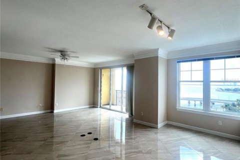 Copropriété à louer à Tampa, Floride: 3 chambres, 159.23 m2 № 2413804 - photo 4