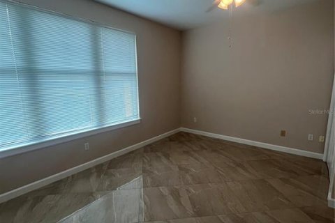 Copropriété à louer à Tampa, Floride: 3 chambres, 159.23 m2 № 2413804 - photo 12
