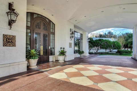 Copropriété à louer à Tampa, Floride: 3 chambres, 159.23 m2 № 2413804 - photo 2