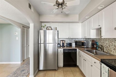 Copropriété à vendre à Daytona Beach, Floride: 1 chambre, 76.37 m2 № 1899811 - photo 7