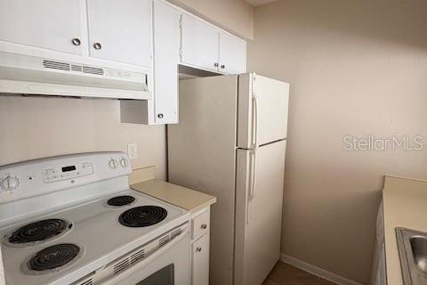 Touwnhouse à louer à Lakeland, Floride: 2 chambres, 74.32 m2 № 2386392 - photo 3