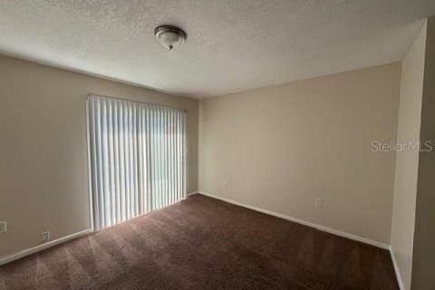Touwnhouse à louer à Lakeland, Floride: 2 chambres, 74.32 m2 № 2386392 - photo 6