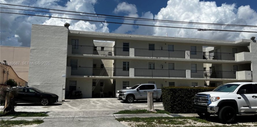 Квартира в Майами, Флорида 2 спальни, 1138.24м2 № 2005390