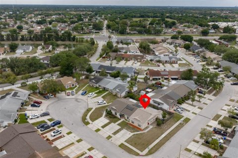 Townhouse in Brandon, Florida 3 bedrooms, 102.19 sq.m. № 2204507 - photo 29