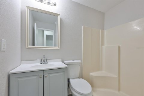 Townhouse in Brandon, Florida 3 bedrooms, 102.19 sq.m. № 2204507 - photo 20
