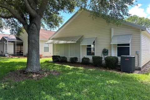 House in Leesburg, Florida 2 bedrooms, 128.76 sq.m. № 2111495 - photo 4