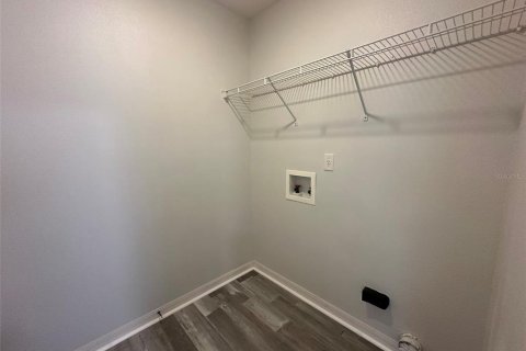 House in Leesburg, Florida 2 bedrooms, 128.76 sq.m. № 2111495 - photo 18