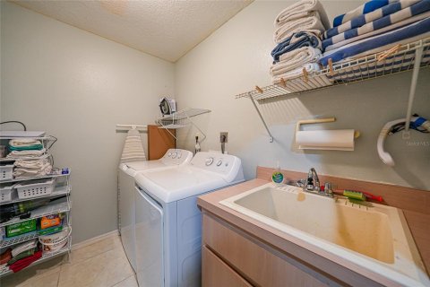 Casa en venta en Placida, Florida, 2 dormitorios, 186.64 m2 № 1904865 - foto 13
