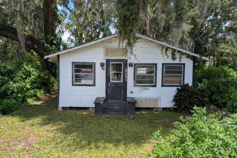 House in Dade City, Florida 2 bedrooms, 80.27 sq.m. № 1912937 - photo 1