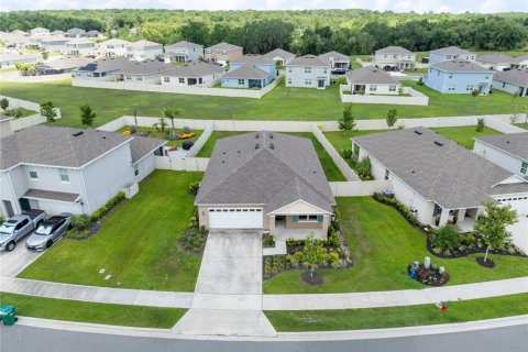 Casa en venta en Mount Dora, Florida, 3 dormitorios, 153.38 m2 № 2202449 - foto 2