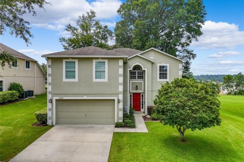 House in Alachua, Florida 4 bedrooms, 262.36 sq.m. № 1524452 - photo 1