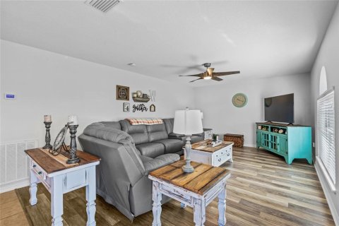 House in Alachua, Florida 4 bedrooms, 262.36 sq.m. № 1524452 - photo 21
