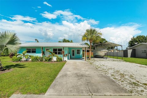 Villa ou maison à vendre à Sarasota, Floride: 2 chambres, 104.05 m2 № 2350395 - photo 2