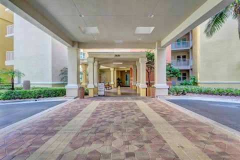 Condominio en alquiler en Riviera Beach, Florida, 3 dormitorios, 197.51 m2 № 668854 - foto 1