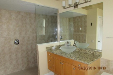House in Sarasota, Florida 3 bedrooms, 228.45 sq.m. № 1784936 - photo 17