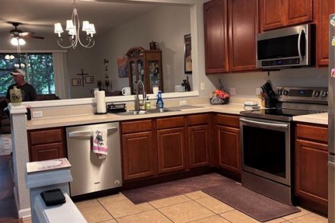 Townhouse in Sanford, Florida 3 bedrooms, 156.73 sq.m. № 2237868 - photo 2