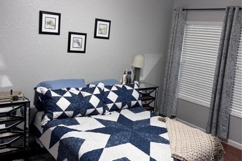 Townhouse in Sanford, Florida 3 bedrooms, 156.73 sq.m. № 2237868 - photo 9