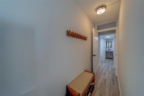 Снять в аренду кондоминиум в Редингтон-Шорс, Флорида 2 спальни, 98.48м2, № 1688280 - фото 22