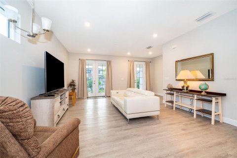 Casa en venta en New Smyrna Beach, Florida, 2 dormitorios, 118.36 m2 № 2385662 - foto 8