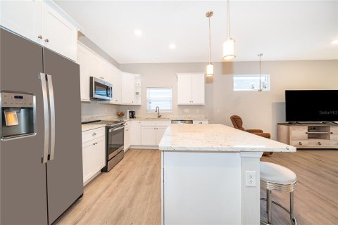 Casa en venta en New Smyrna Beach, Florida, 2 dormitorios, 118.36 m2 № 2385662 - foto 12