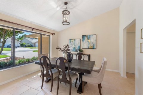 House in Palm Harbor, Florida 4 bedrooms, 256.04 sq.m. № 2393639 - photo 16