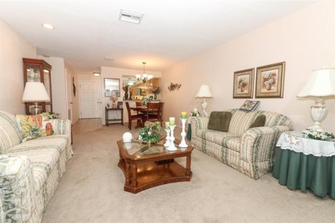 Condominio en venta en Altamonte Springs, Florida, 2 dormitorios, 114.27 m2 № 1679524 - foto 15