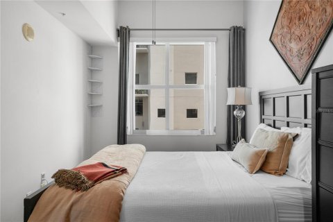 Condo in Tampa, Florida, 1 bedroom  № 1205350 - photo 19