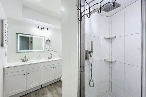 Villa ou maison à vendre à Orlando, Floride: 5 chambres, 253.81 m2 № 2157617 - photo 29