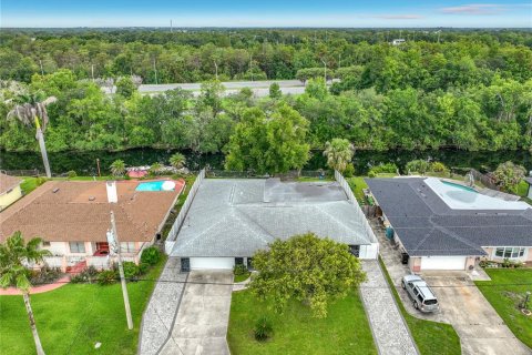 Villa ou maison à vendre à Orlando, Floride: 5 chambres, 253.81 m2 № 2157617 - photo 3