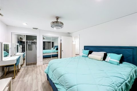 Villa ou maison à vendre à Orlando, Floride: 5 chambres, 253.81 m2 № 2157617 - photo 25