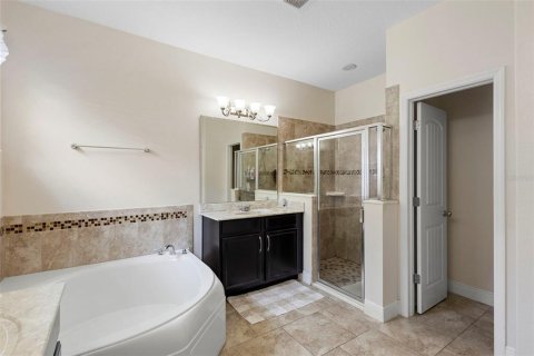 House in DeLand, Florida 4 bedrooms, 229 sq.m. № 1773205 - photo 21