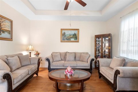 House in DeLand, Florida 4 bedrooms, 229 sq.m. № 1773205 - photo 6